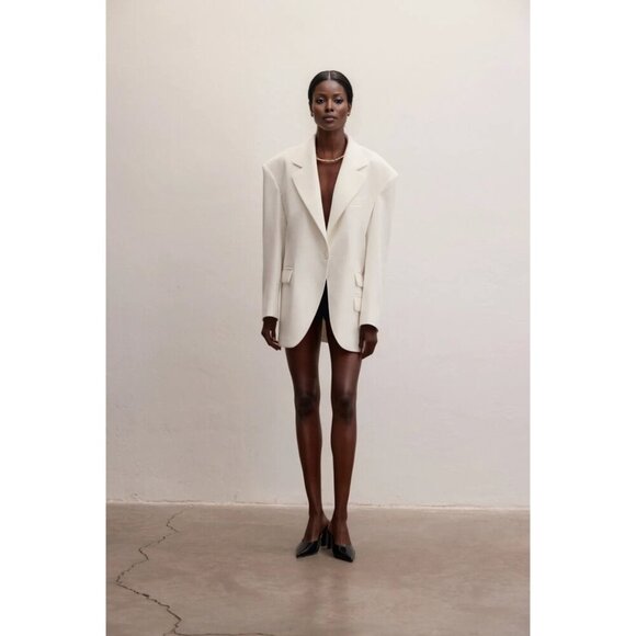Grace Jones Structured Oversized Blazer in White - Picture 4 of 8